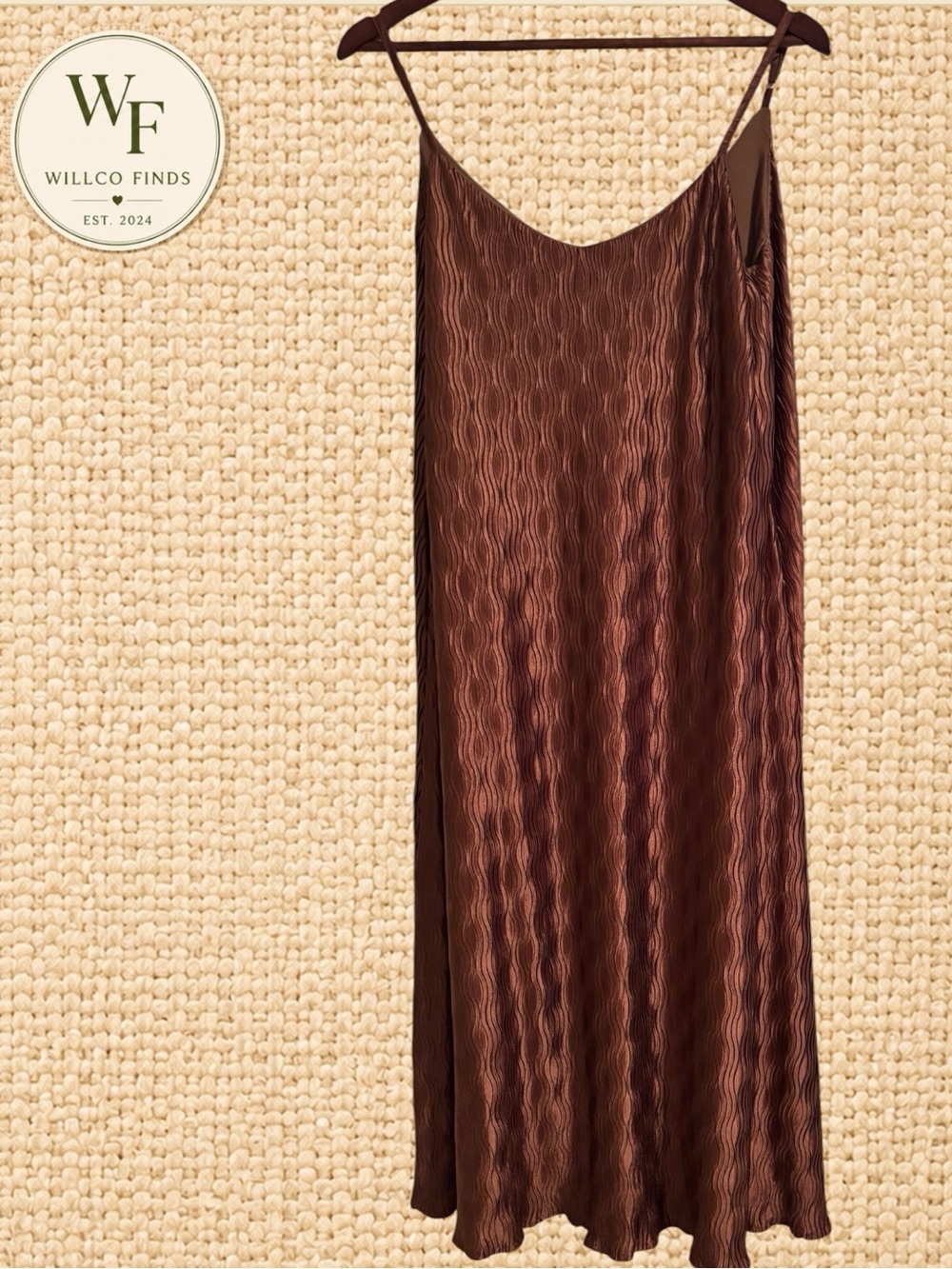 Dazy Women’s Bronze Copper Satin Slip Dress Pleated Wavy Texture Spaghetti Strap